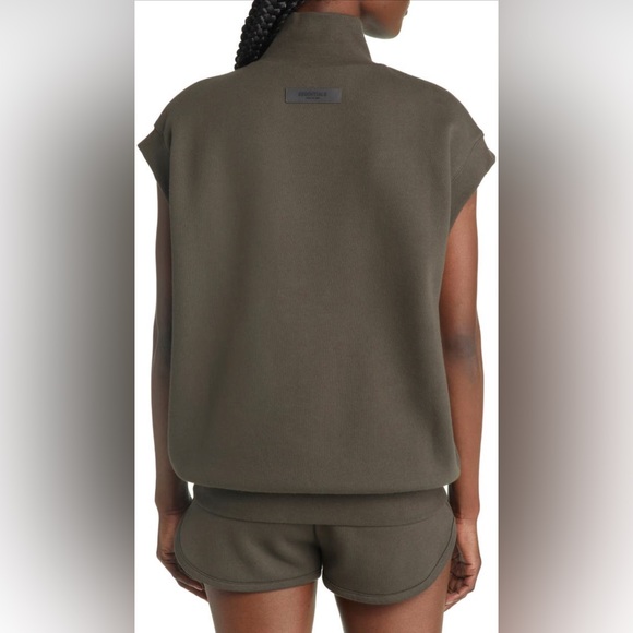Fear of God Essentials mock neck sweatshirt vest - Picture 2 of 7